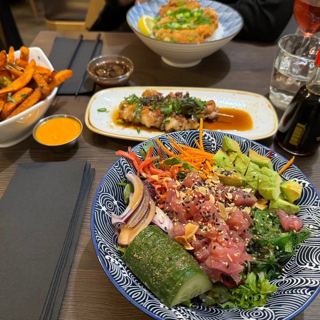Restaurant Kampai, Place du Marché Versailles 3
